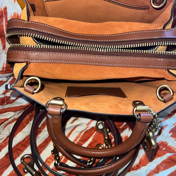 NWT Coach 1941 Papaya Rogue 25 - Picture 14 of 14